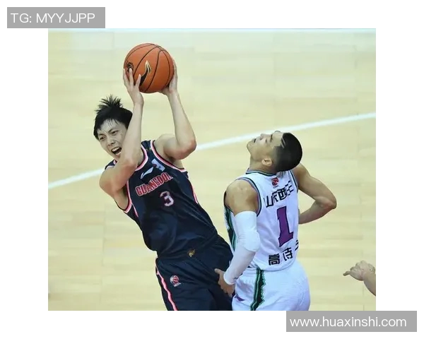 山东西王与浙江金牛激战正酣谁将赢得这场篮球巅峰对决